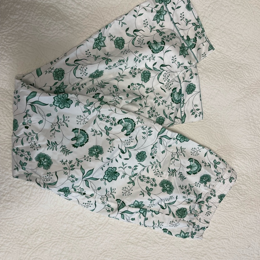 NWOT LAKE meadow vines pajama set - Picture 7 of 7